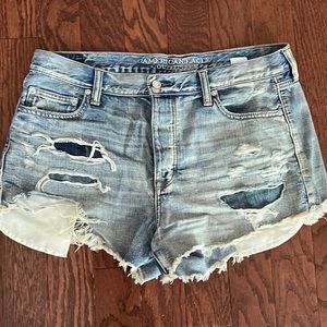 American Eagle Vintage Hi-Rise Festival shorts
